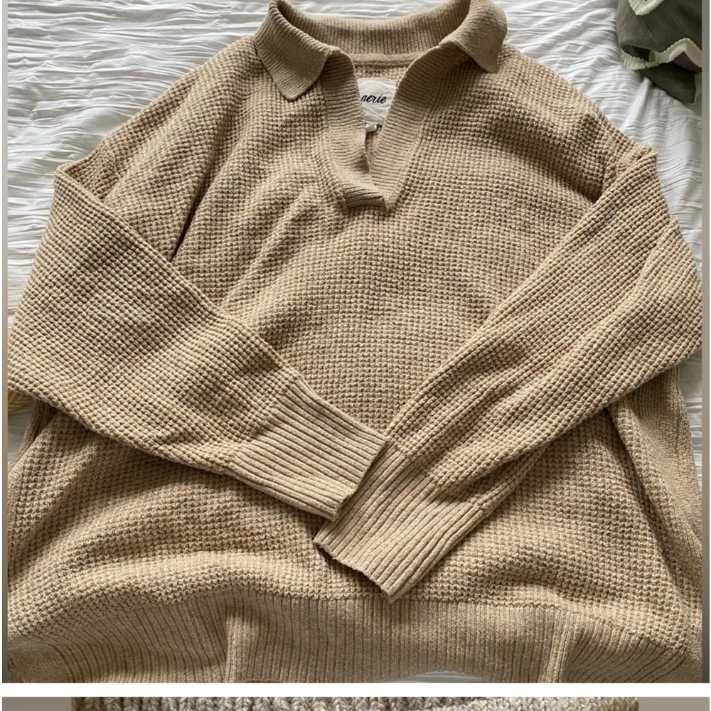 AERIE top